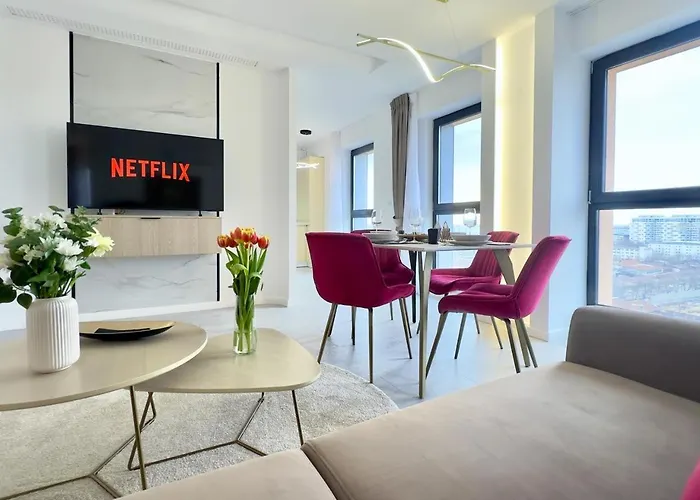 Apartman Carol Park 2br Penthouse By Wayfaris *
