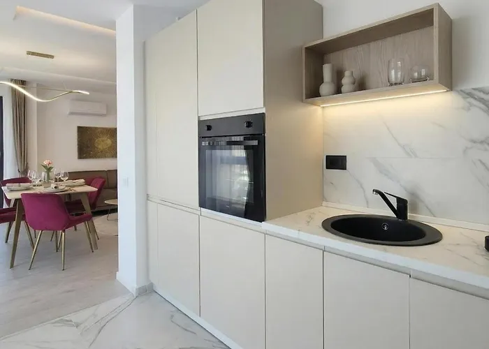 Carol Park 2br Penthouse By Wayfaris Bukarest