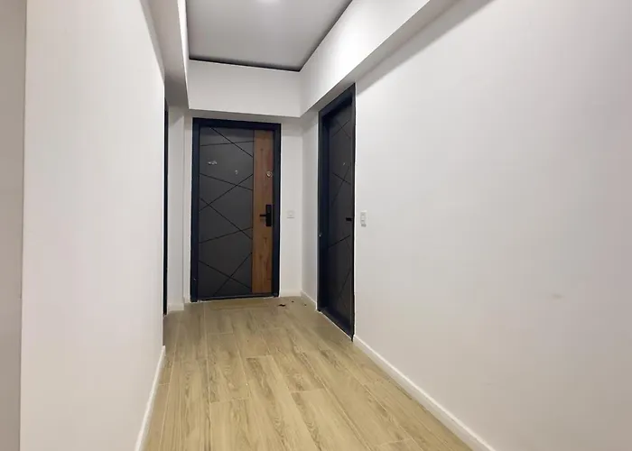 Carol Park 2br Penthouse By Wayfaris
