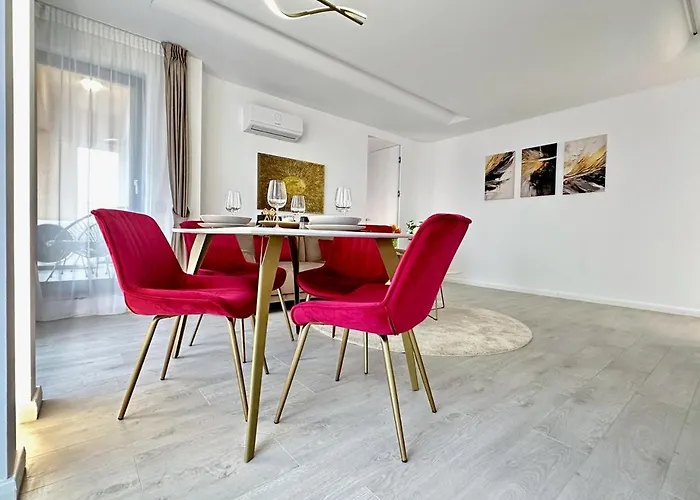 Apartman Carol Park 2br Penthouse By Wayfaris *